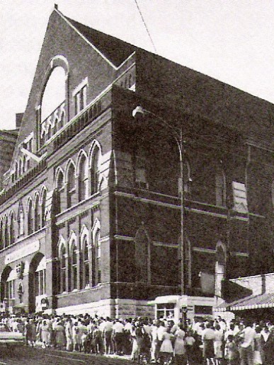 2Ryman Auditorium